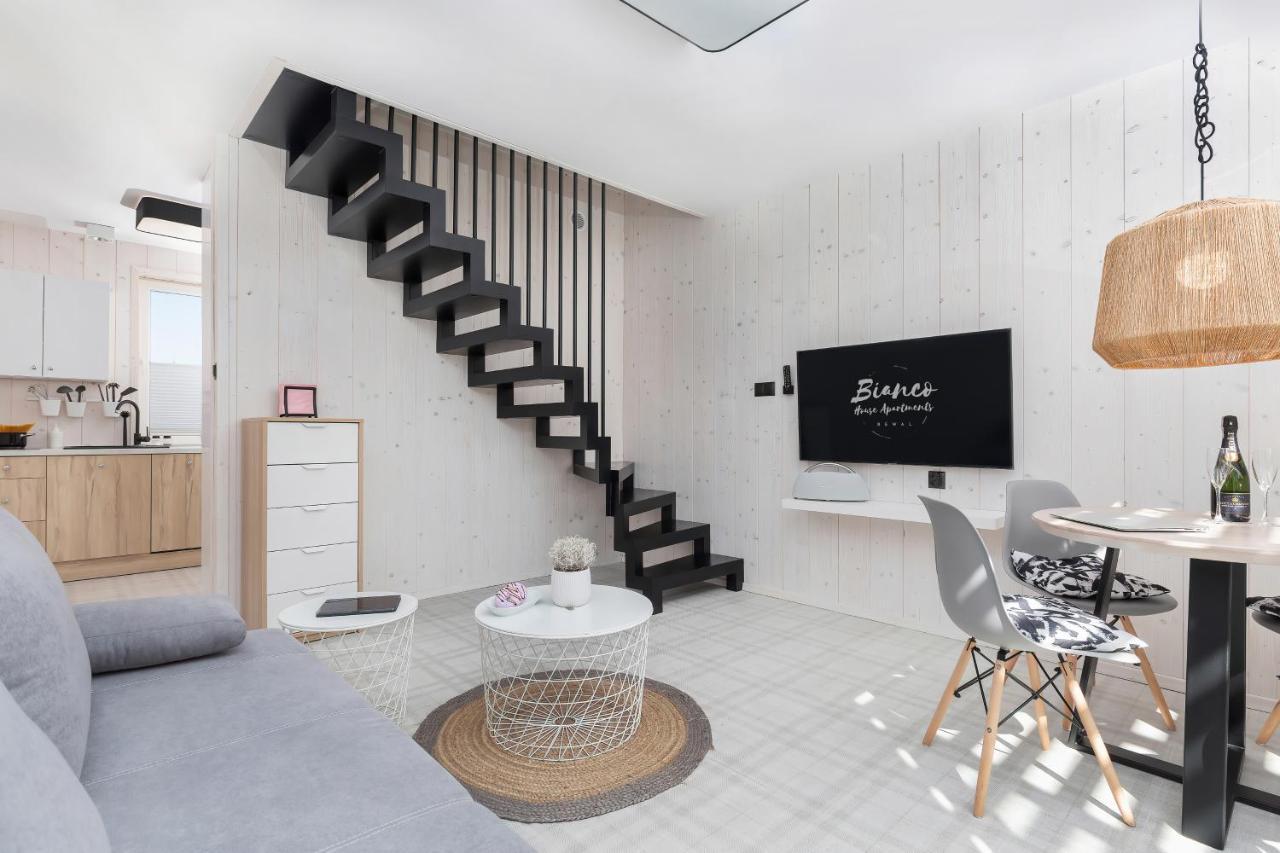 Bianco House Apartments Rewal Bagian luar foto